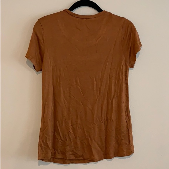 Super Soft Pocket Tee - Picture 4 of 5